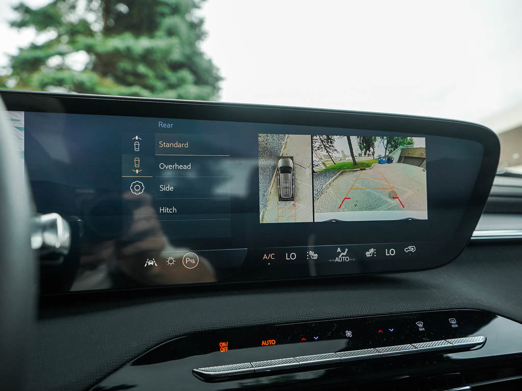 2026 Buick Enclave Sport Touring photo 25