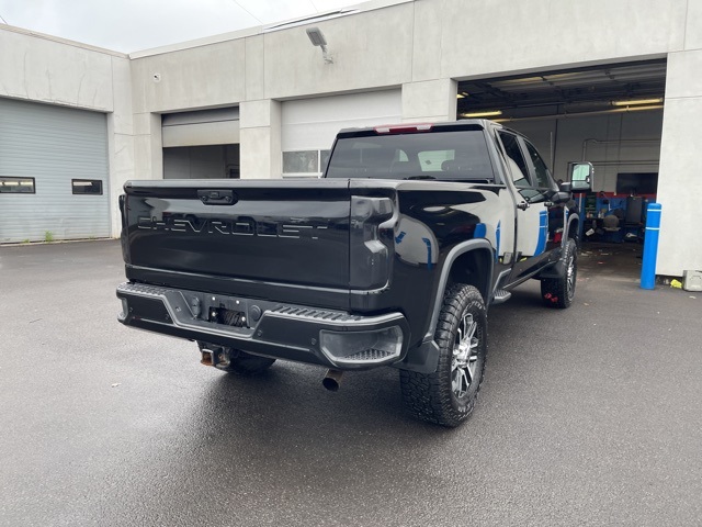 2024 Chevrolet Silverado 2500HD Custom photo 4