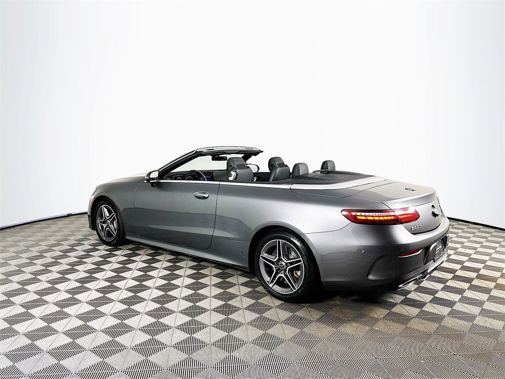 2021 Mercedes Benz E 450 photo 4