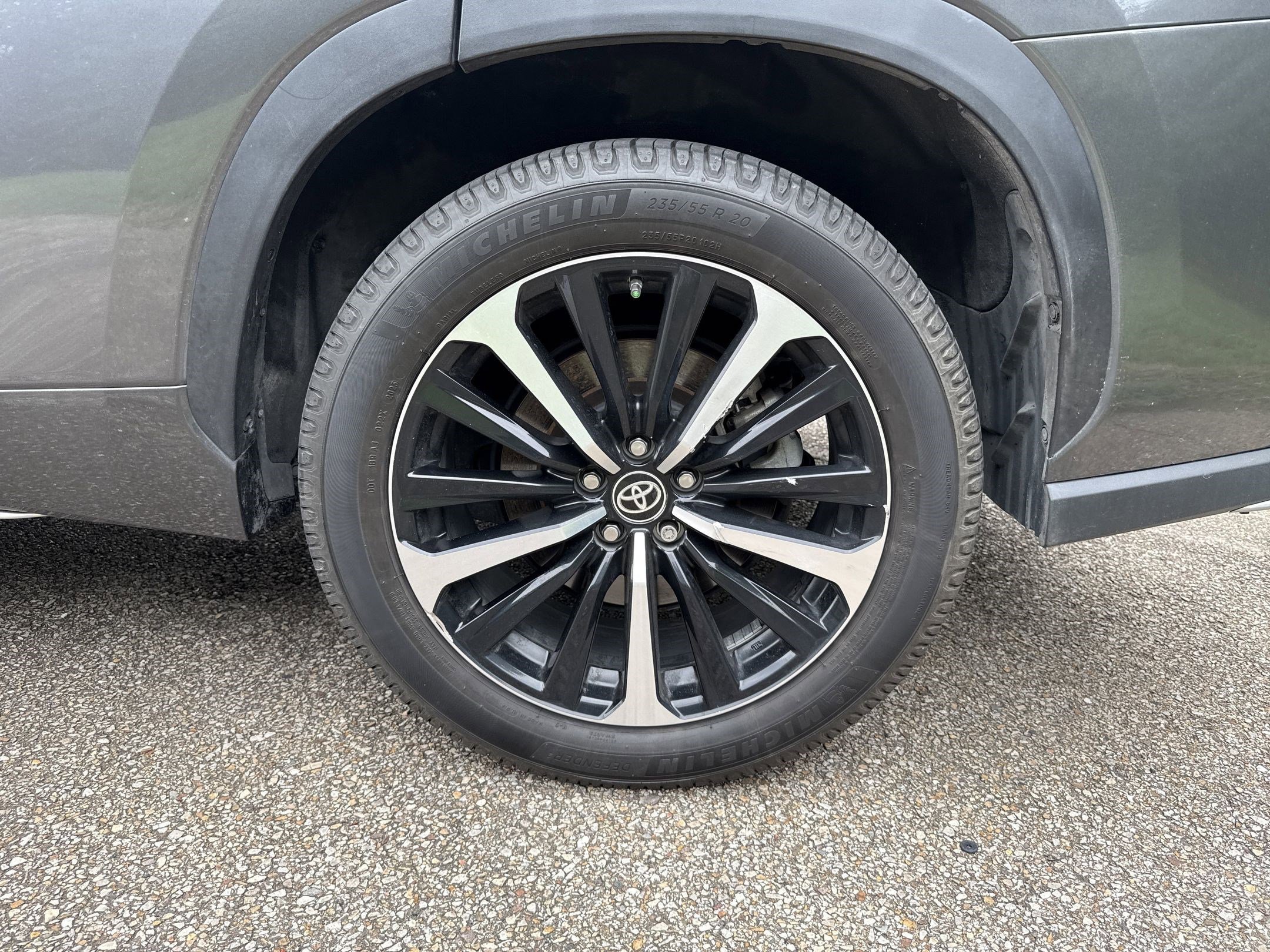 2021 Toyota Highlander XSE photo 25