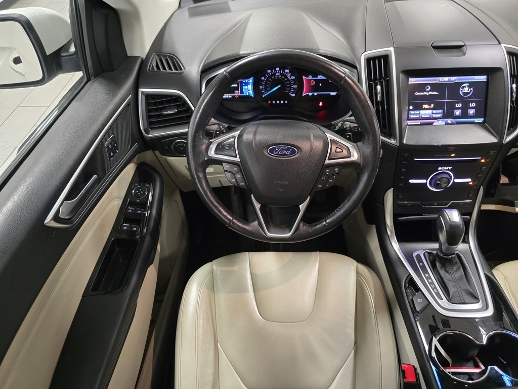 2015 Ford Edge Titanium photo 20