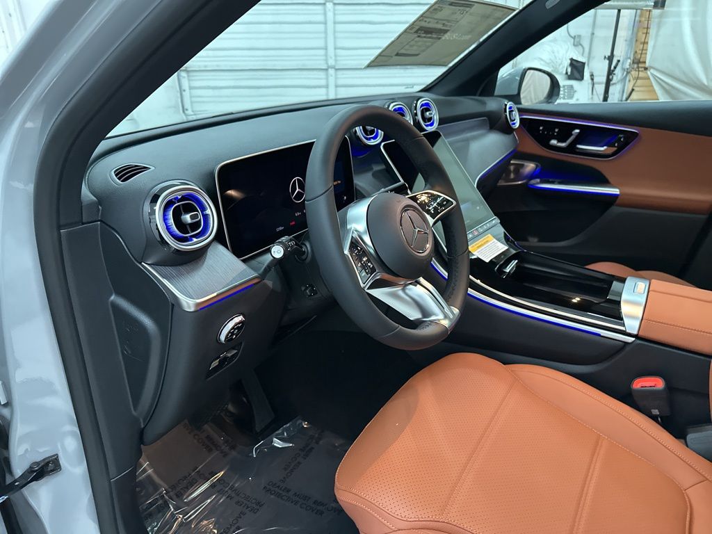 2026 Mercedes Benz GLC 300 photo 6