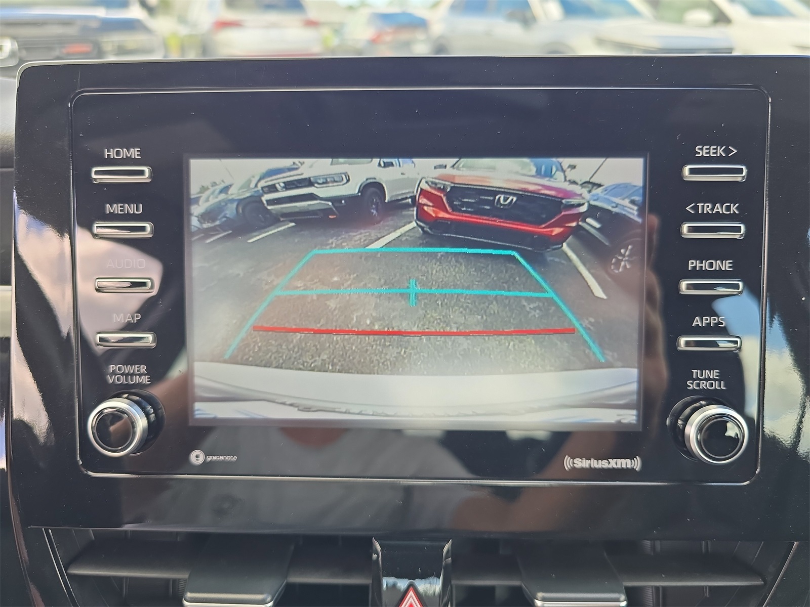 2023 Toyota Camry SE photo 19