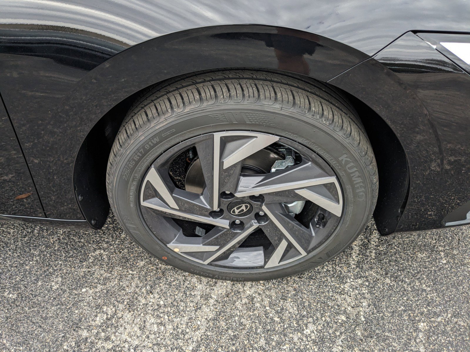2025 Hyundai Elantra SEL Sport photo 9