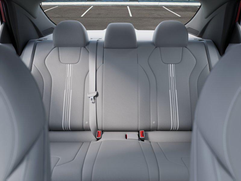 2025 Hyundai Elantra SEL Sport photo 12