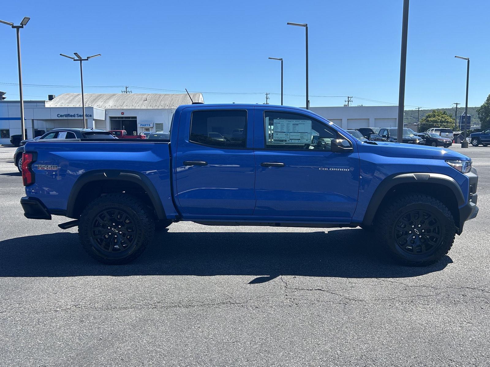 2026 Chevrolet Colorado Trail Boss photo 4