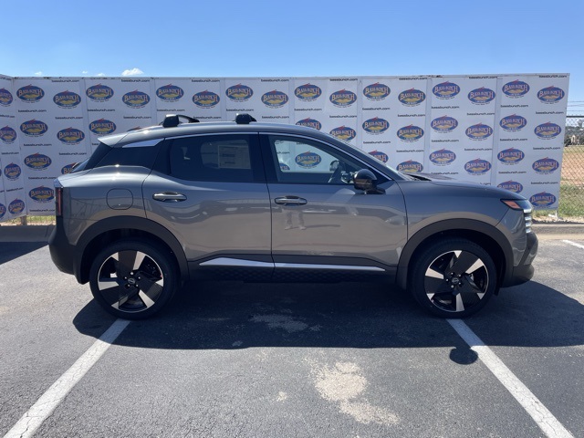 2026 Nissan KICKS SR's photo