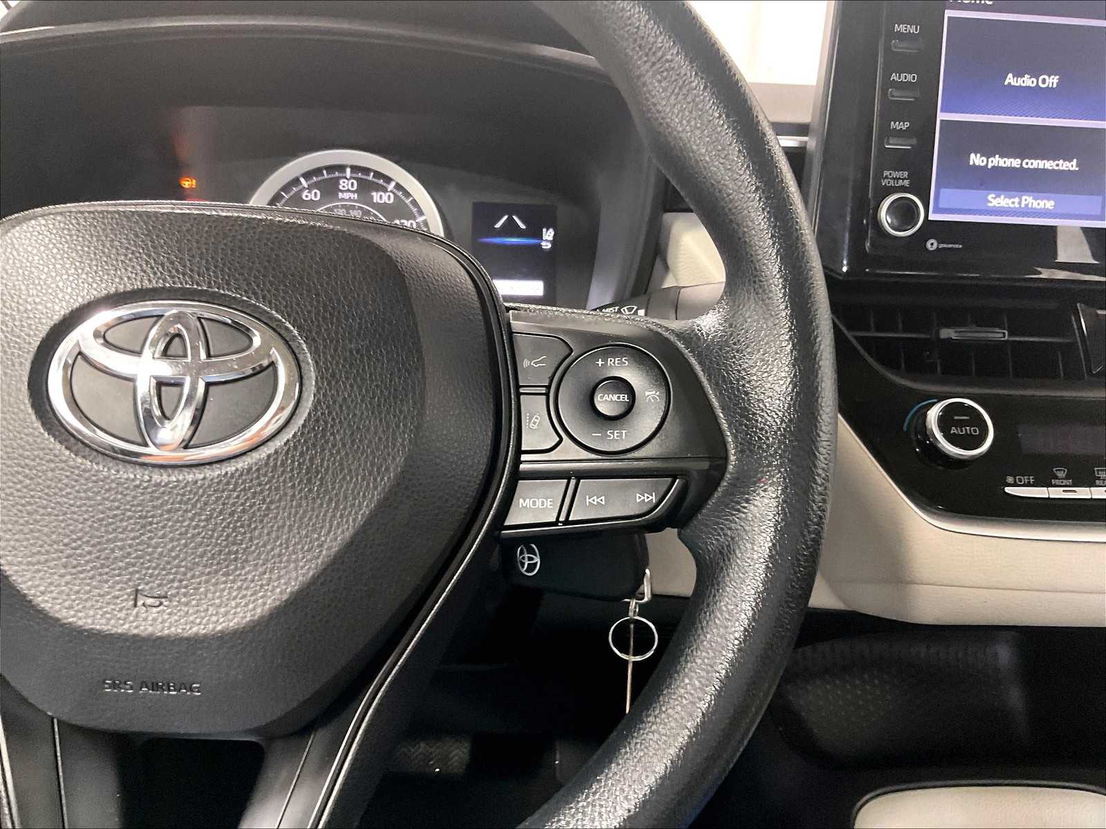 2022 Toyota Corolla LE photo 22