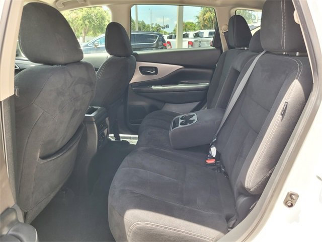 2022 Nissan Murano S photo 12