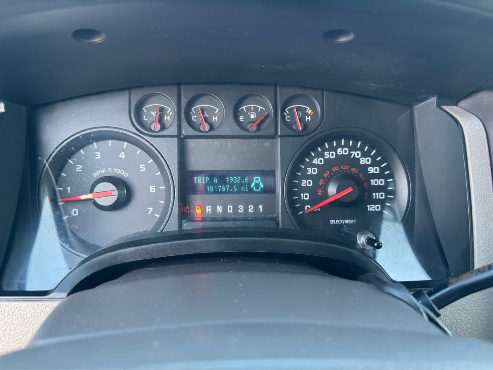 2009 Ford F-150 XLT photo 16