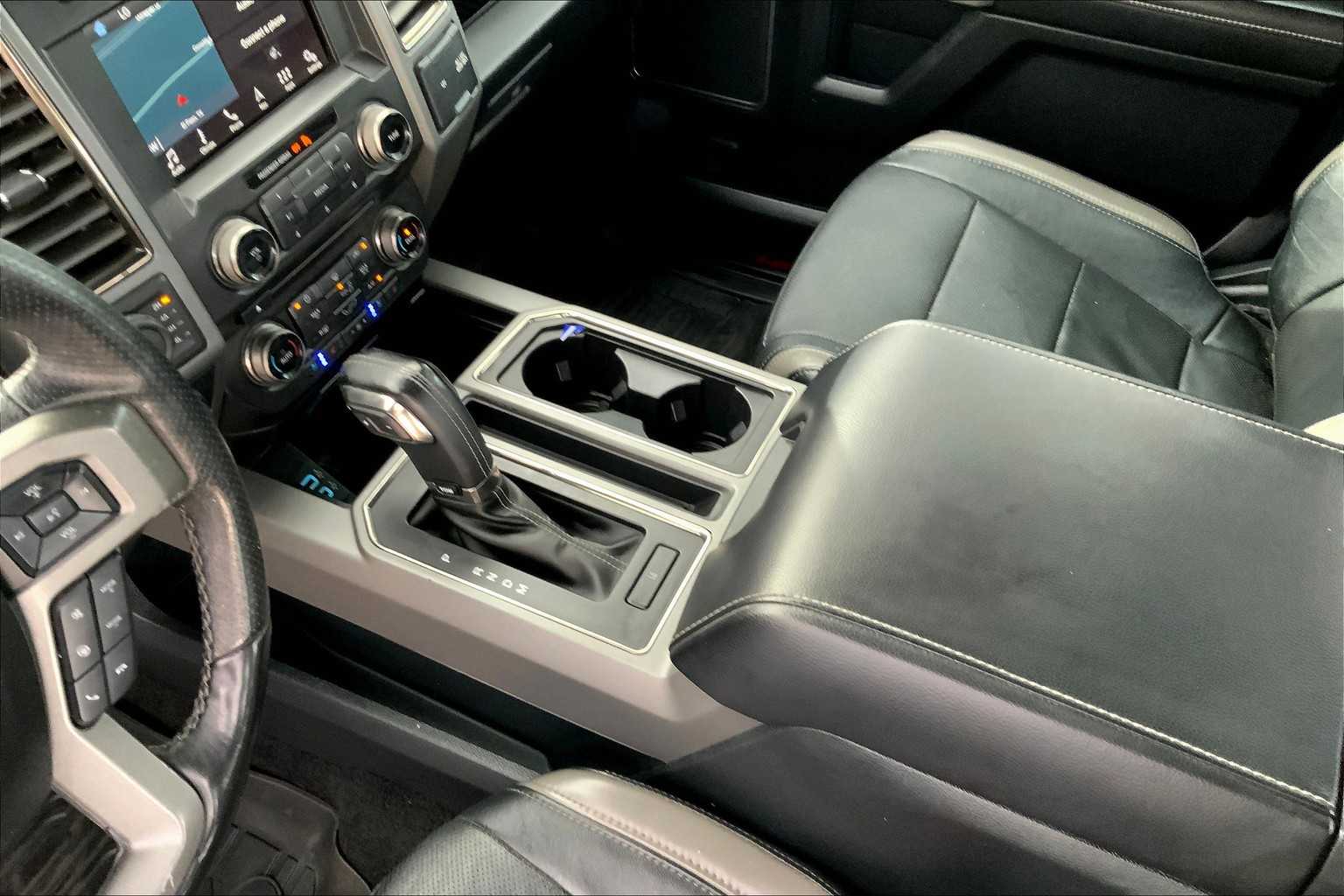2018 Ford F-150 Raptor photo 16