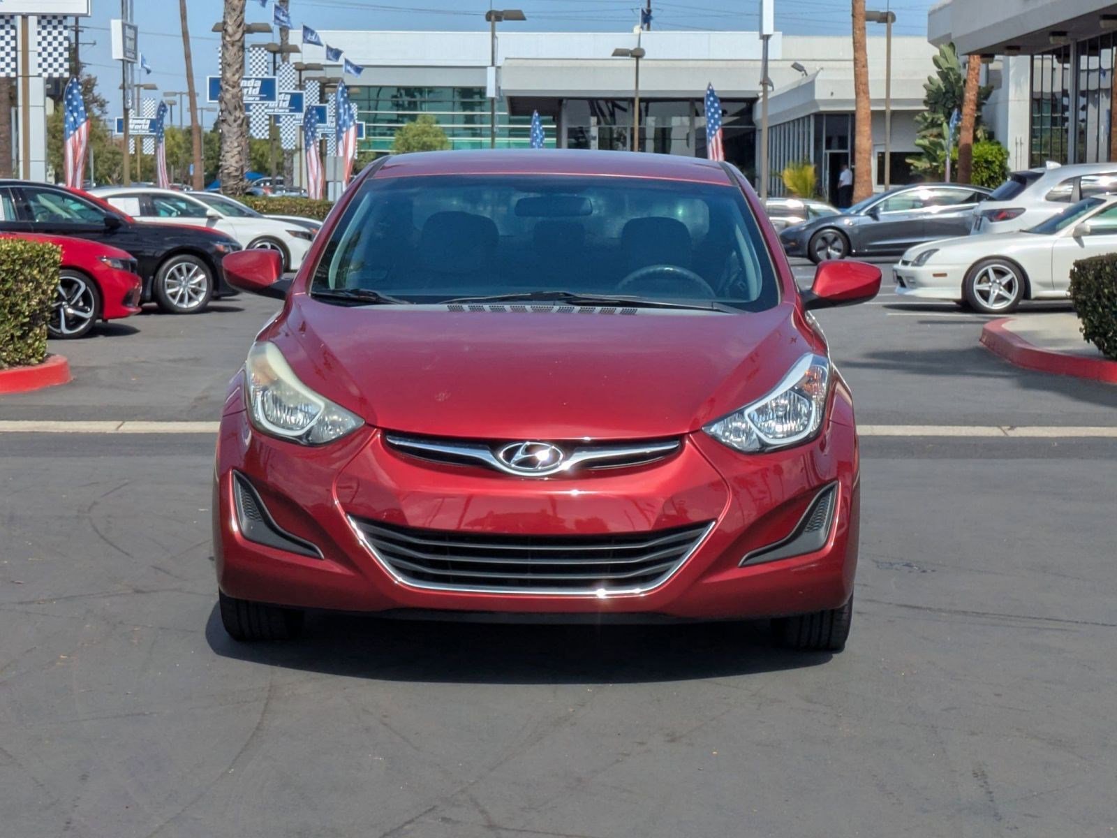 2014 Hyundai Elantra SE photo 2