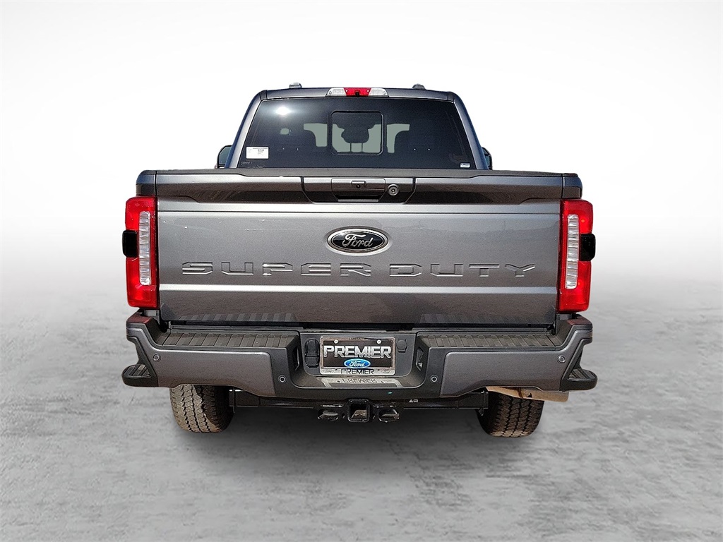 2025 Ford F-250 photo 9
