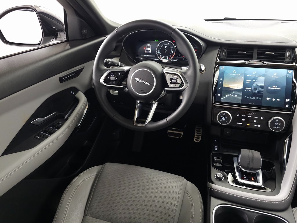 2024 JAGUAR PACE P250 - Image 17