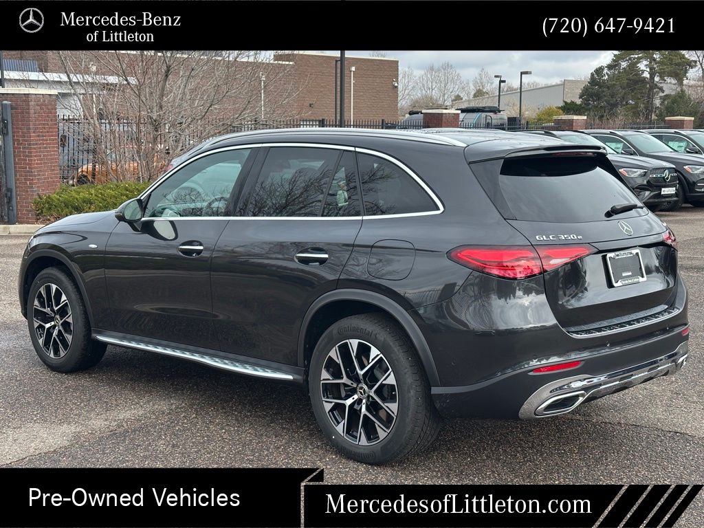 2025 Mercedes Benz GLC 350e 4MATIC photo 3