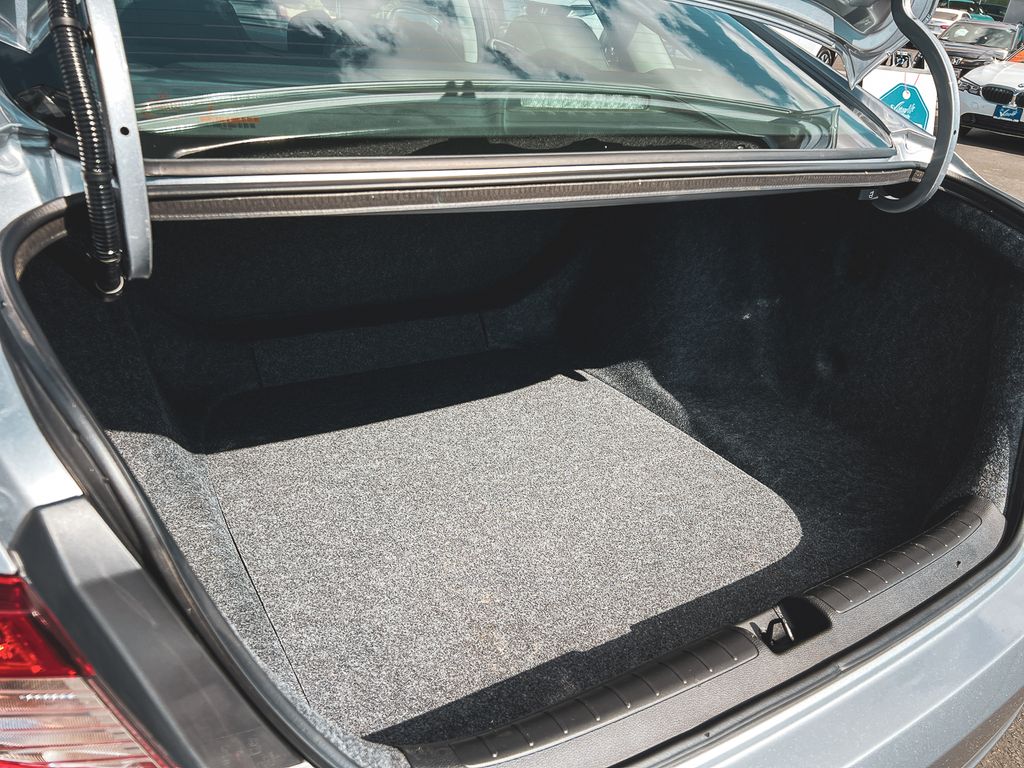2020 Honda Accord LX photo 26