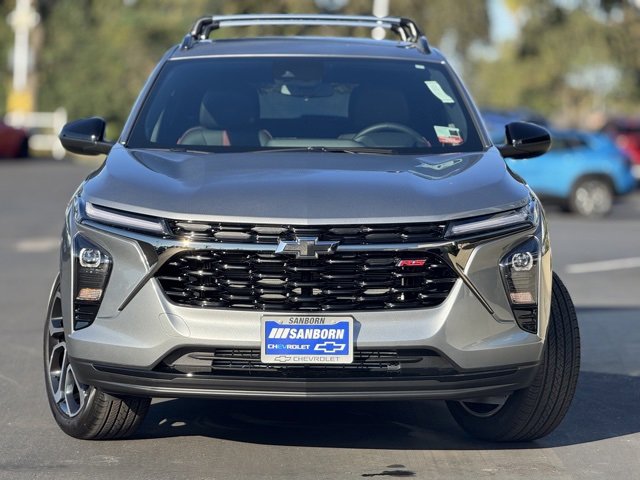 2026 Chevrolet Trax photo 2