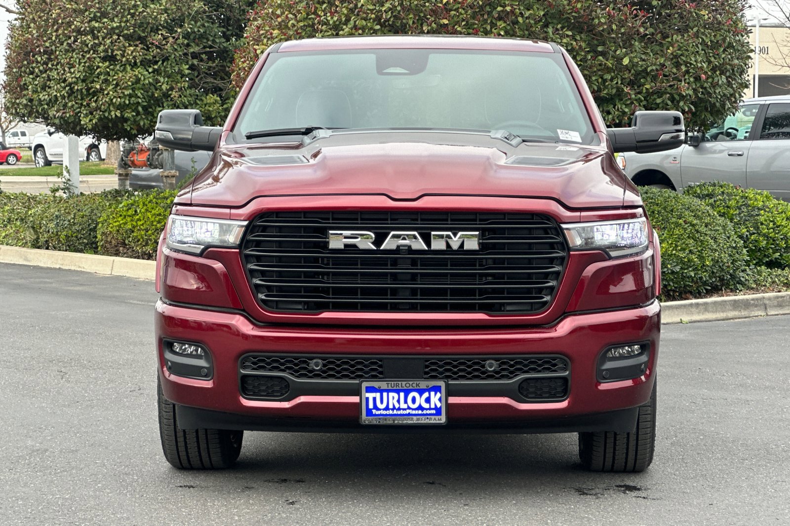 2025 Ram 1500 Laramie photo 6