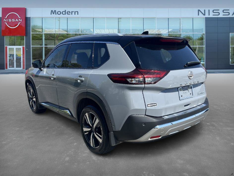 2023 Nissan Rogue Platinum photo 7