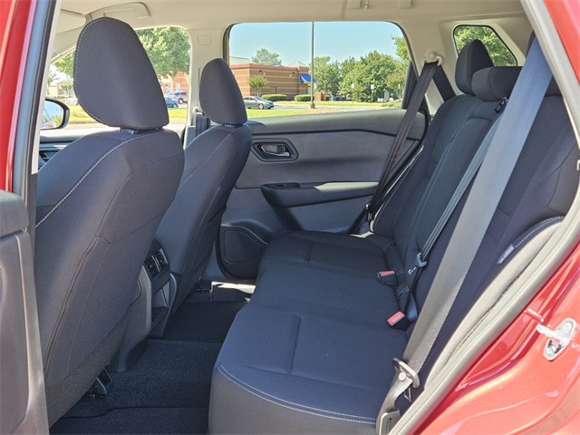 2026 Nissan Rogue S photo 3