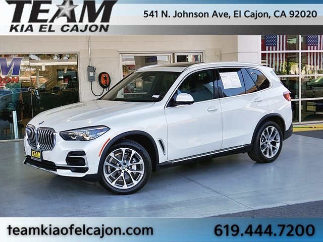 2023 BMW X5 40i's photo