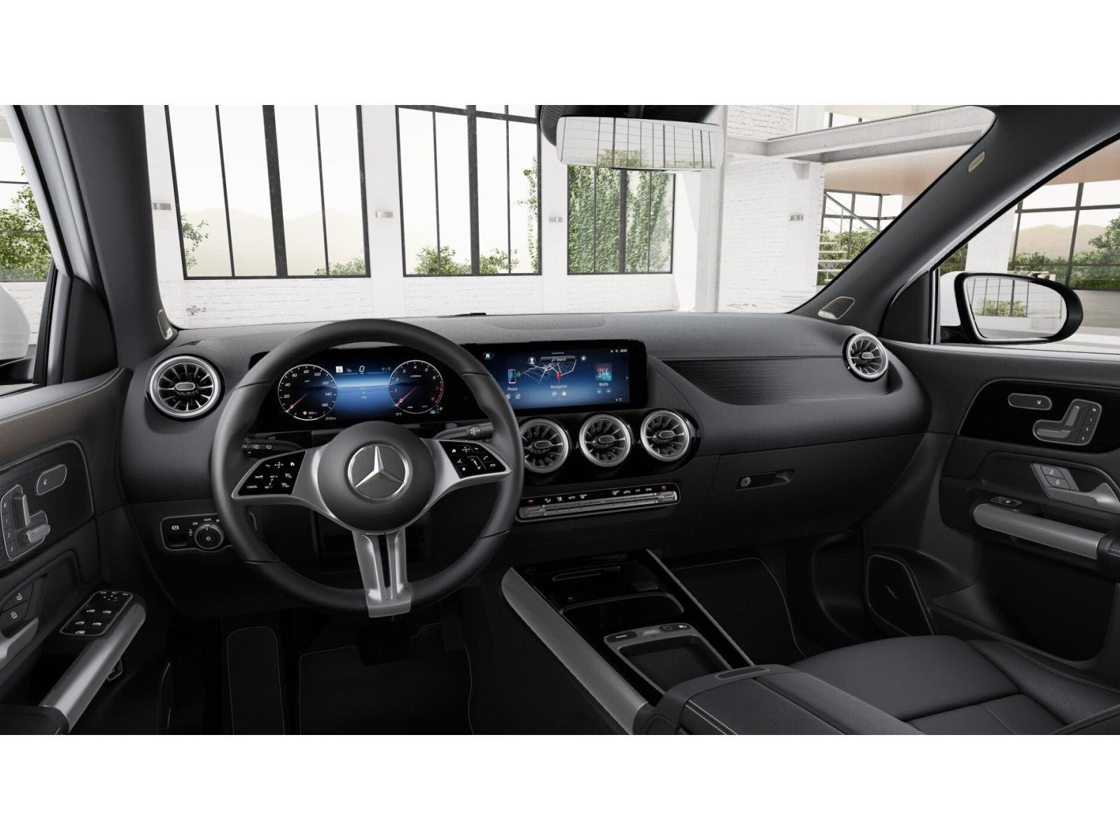 2026 Mercedes Benz GLA 250 4MATIC photo 3