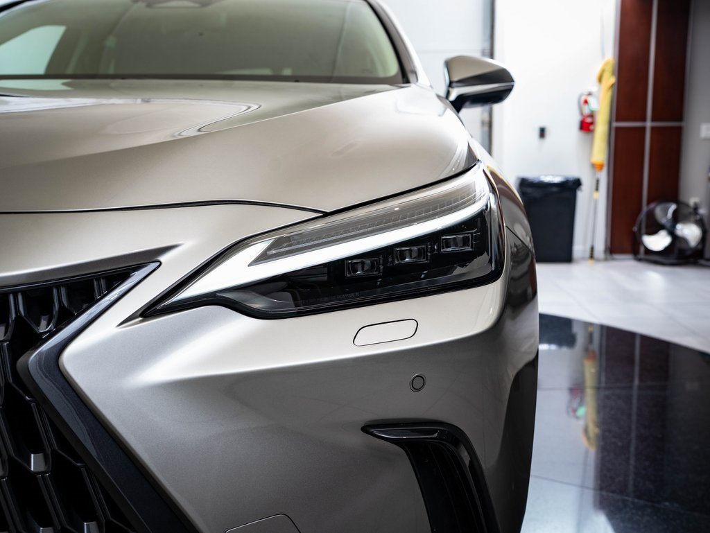 2026 Lexus NX 350 Luxury photo 16