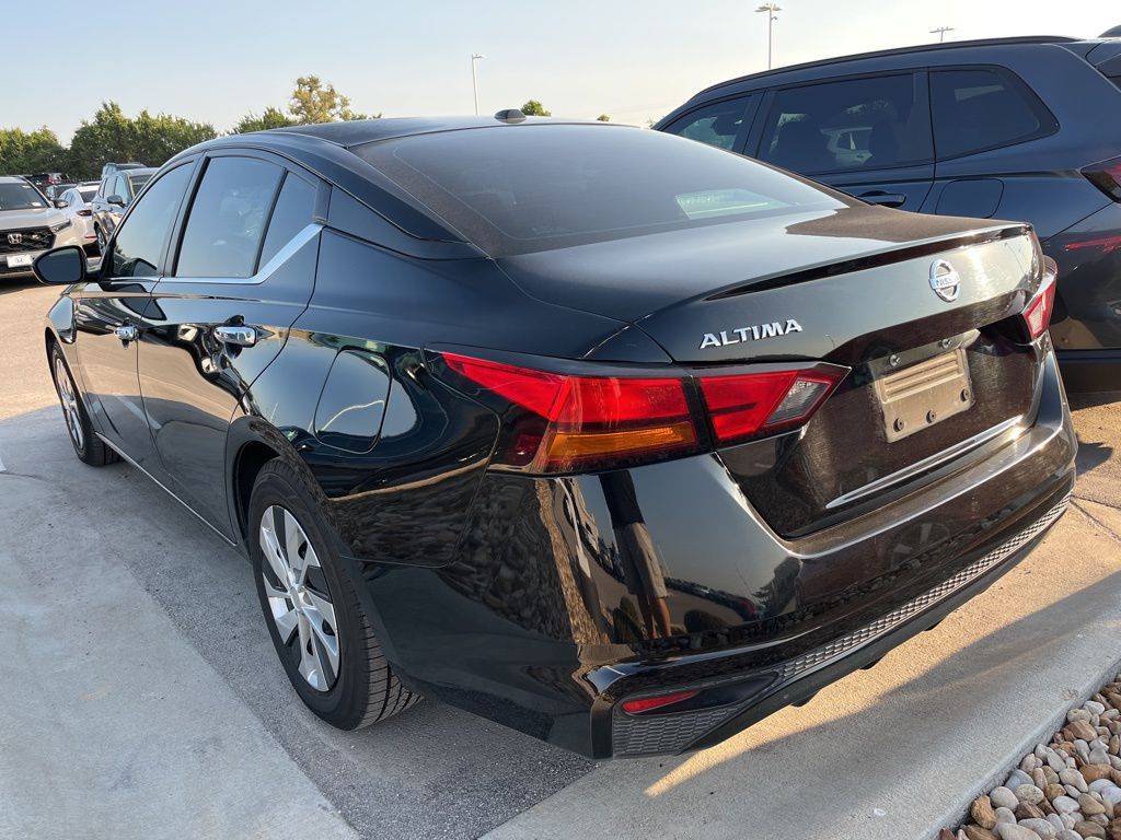 2020 Nissan Altima 2.5 S photo 4