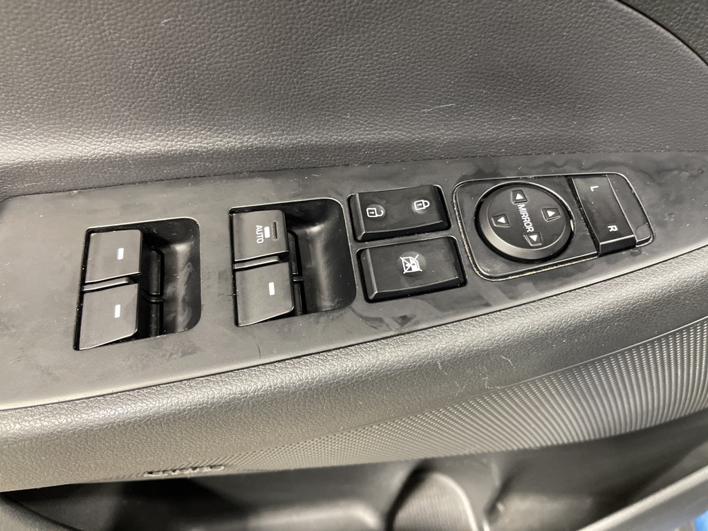 2017 Hyundai Tucson SE Plus photo 19