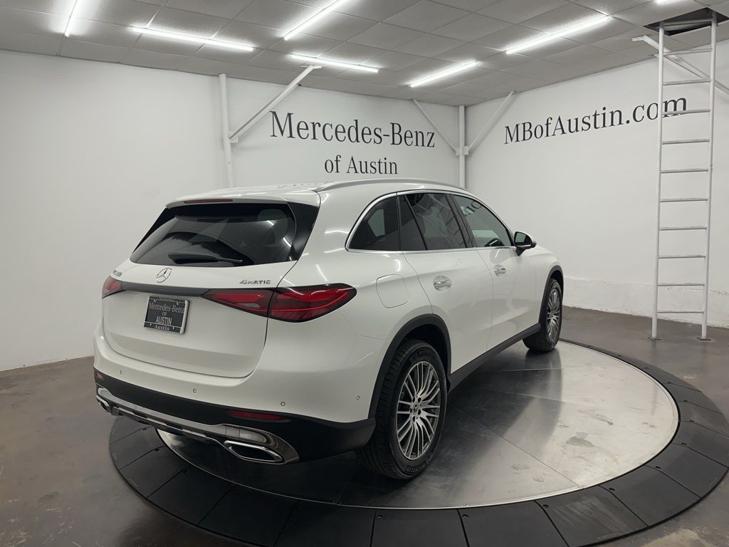 2026 Mercedes Benz GLC 300 4MATIC photo 7
