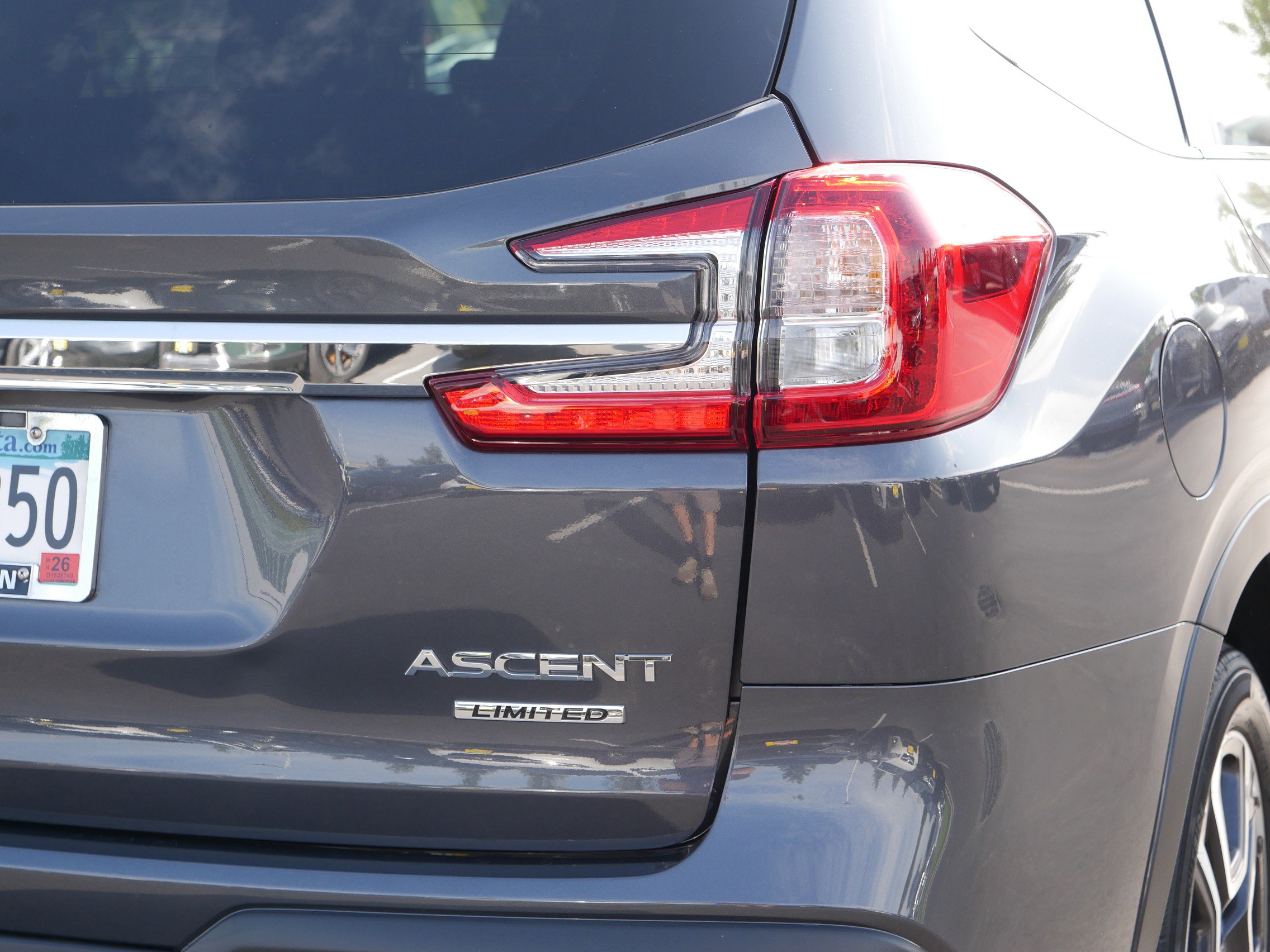 2023 Subaru Ascent Limited photo 17