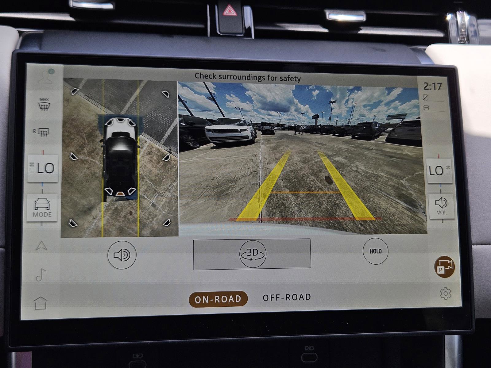 2025 Land Rover Discovery Sport S photo 20