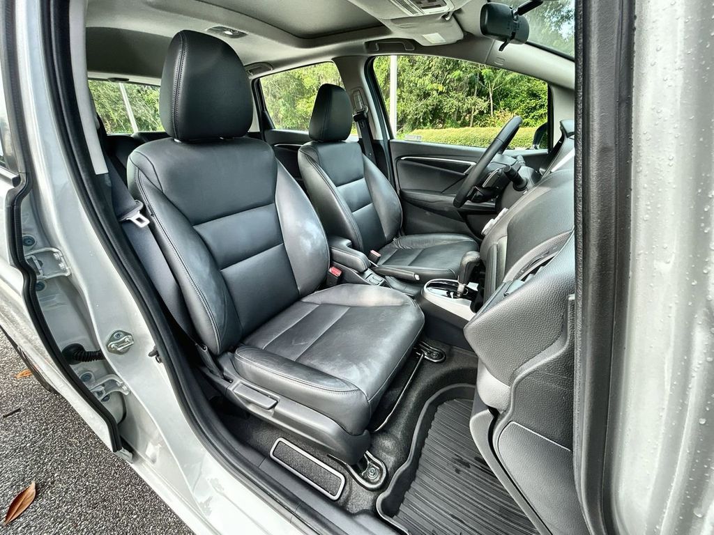 2020 Honda Fit EX-L photo 28