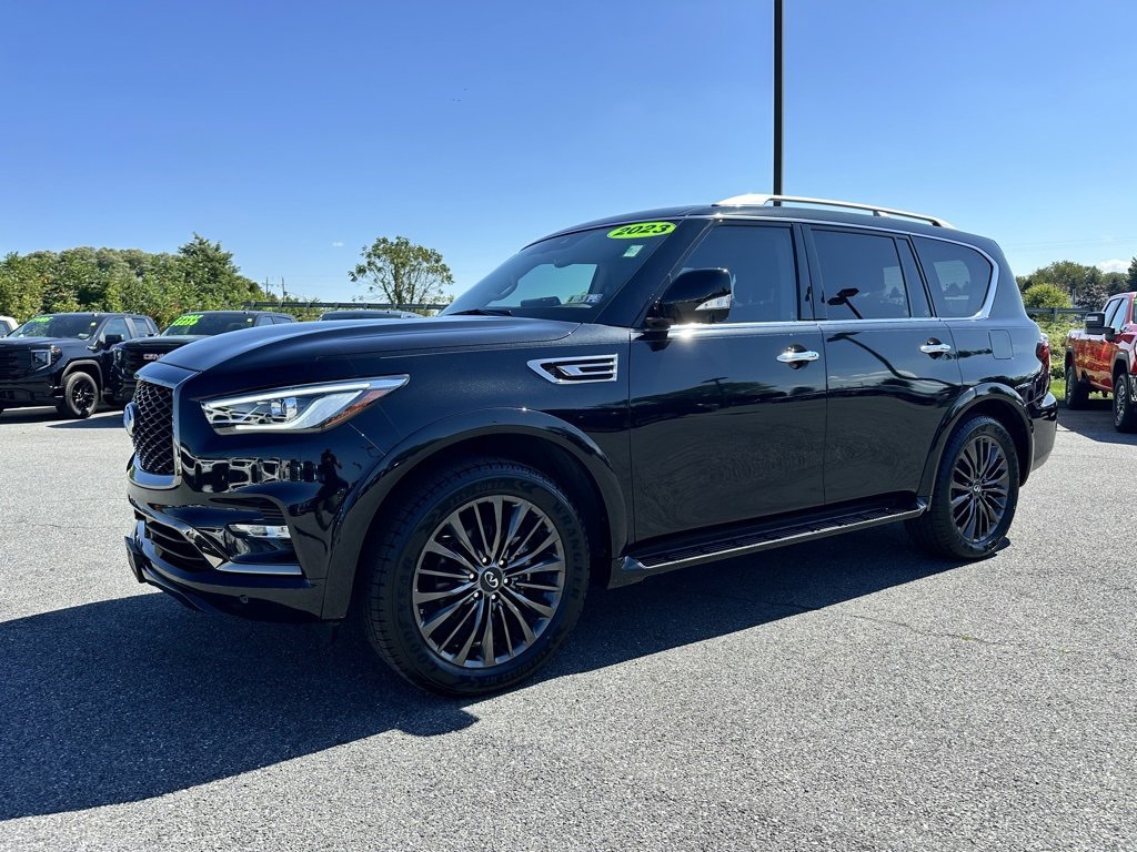 2023 Infiniti QX80 Premium Select photo 2