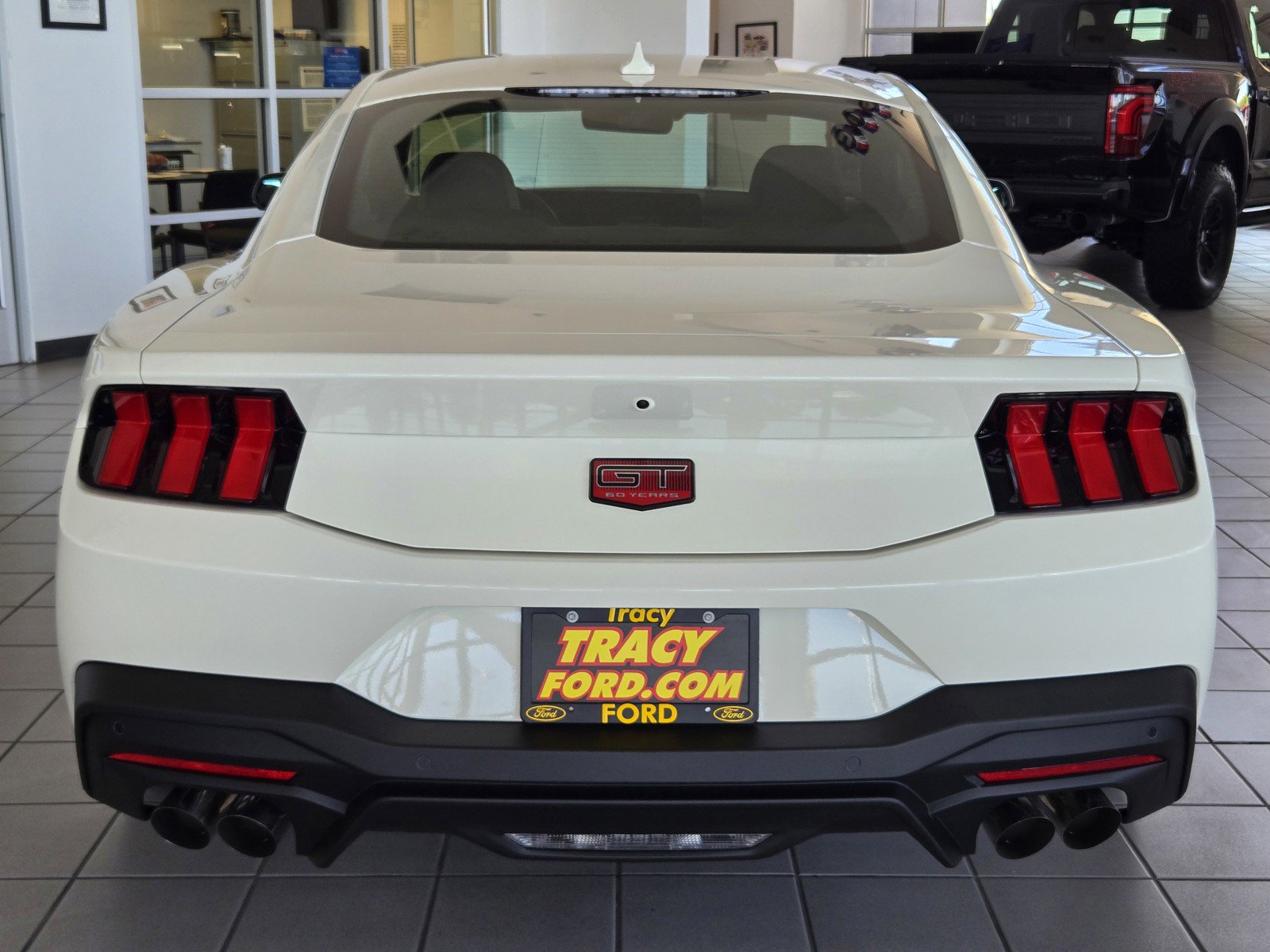 2025 Ford Mustang GT Premium photo 4