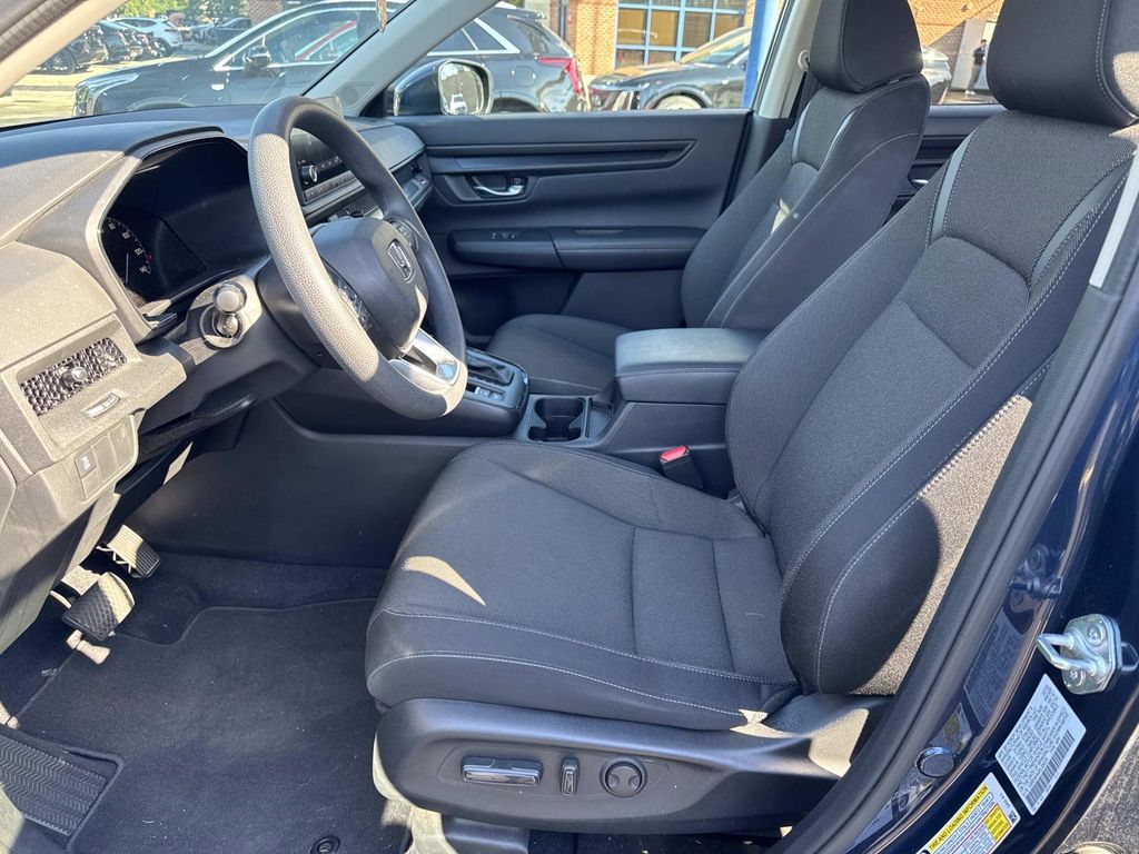 2023 Honda CR-V EX photo 13