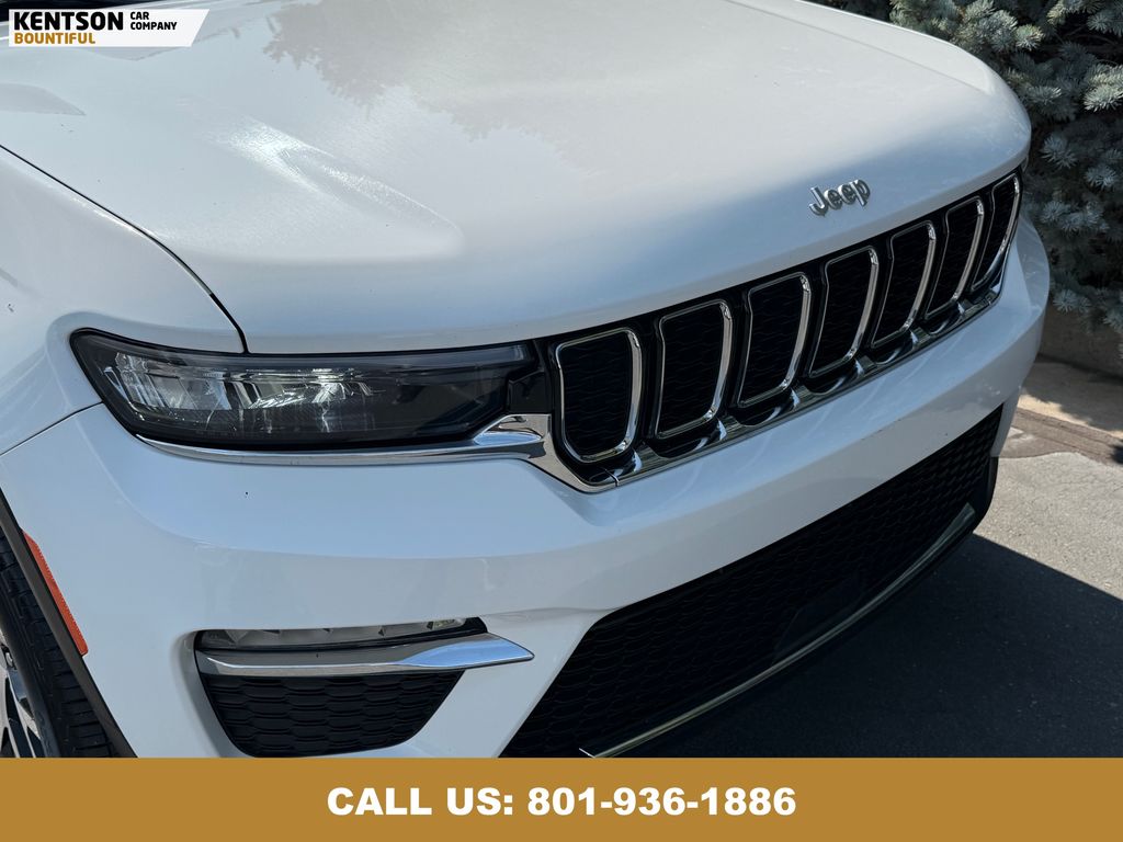2024 Jeep Grand Cherokee Limited photo 11