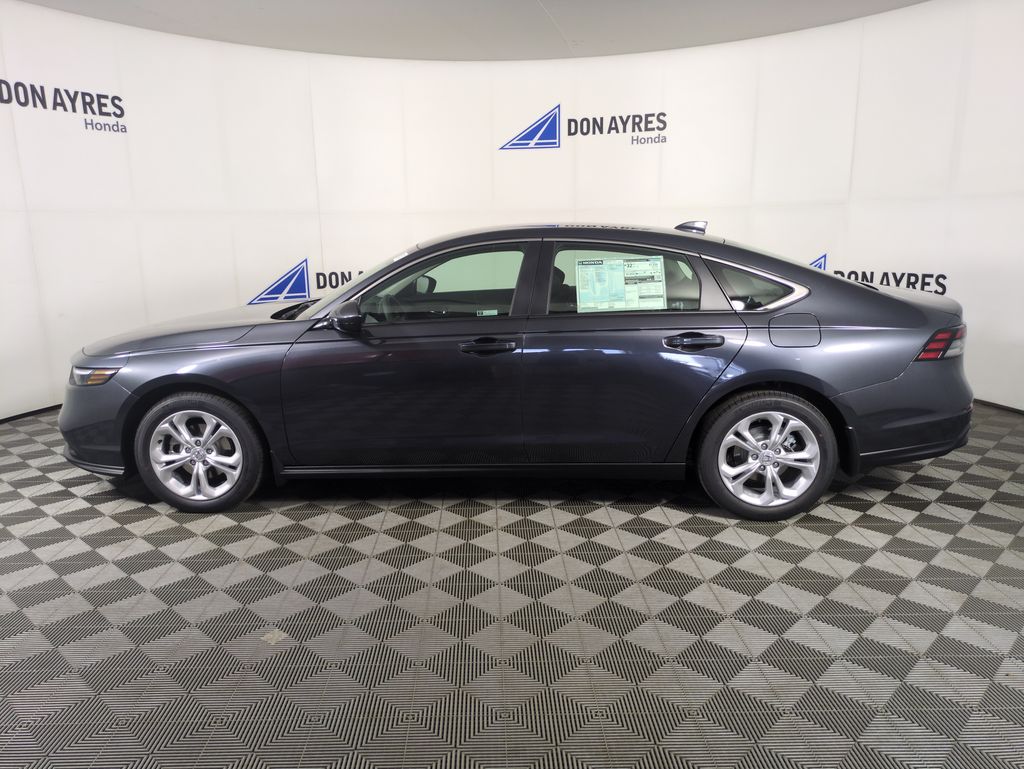 2025 Honda Accord LX photo 2