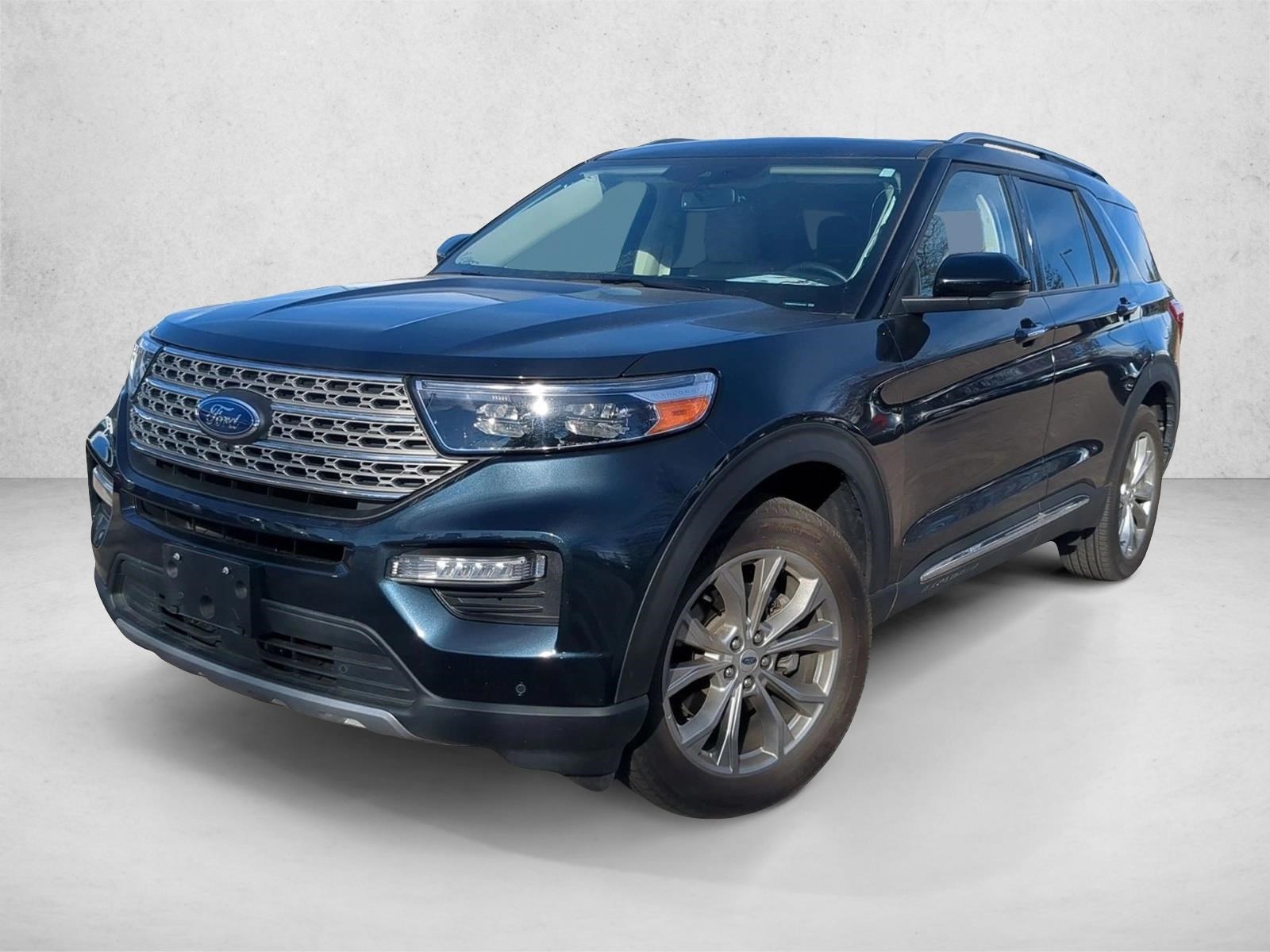 2023 Ford Explorer Limited's photo