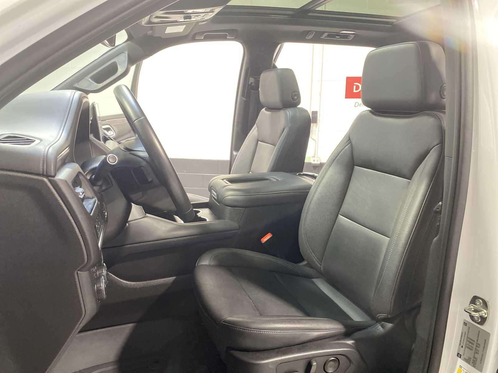 2023 Chevrolet Tahoe LT photo 11