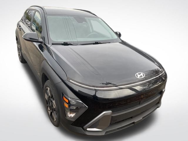 2024 Hyundai Kona SEL photo 2