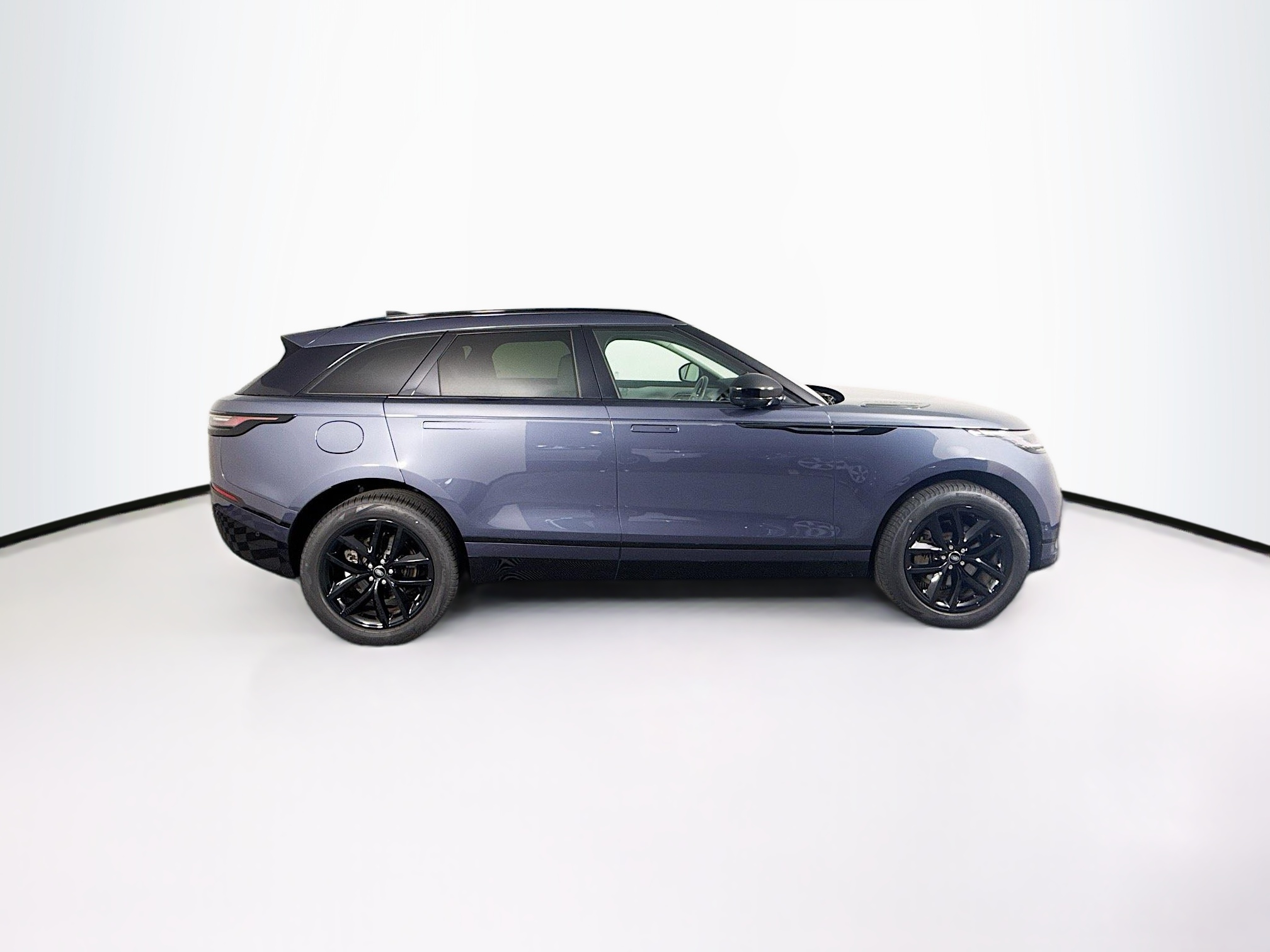 2025 Land Rover Range Rover Velar SE photo 5