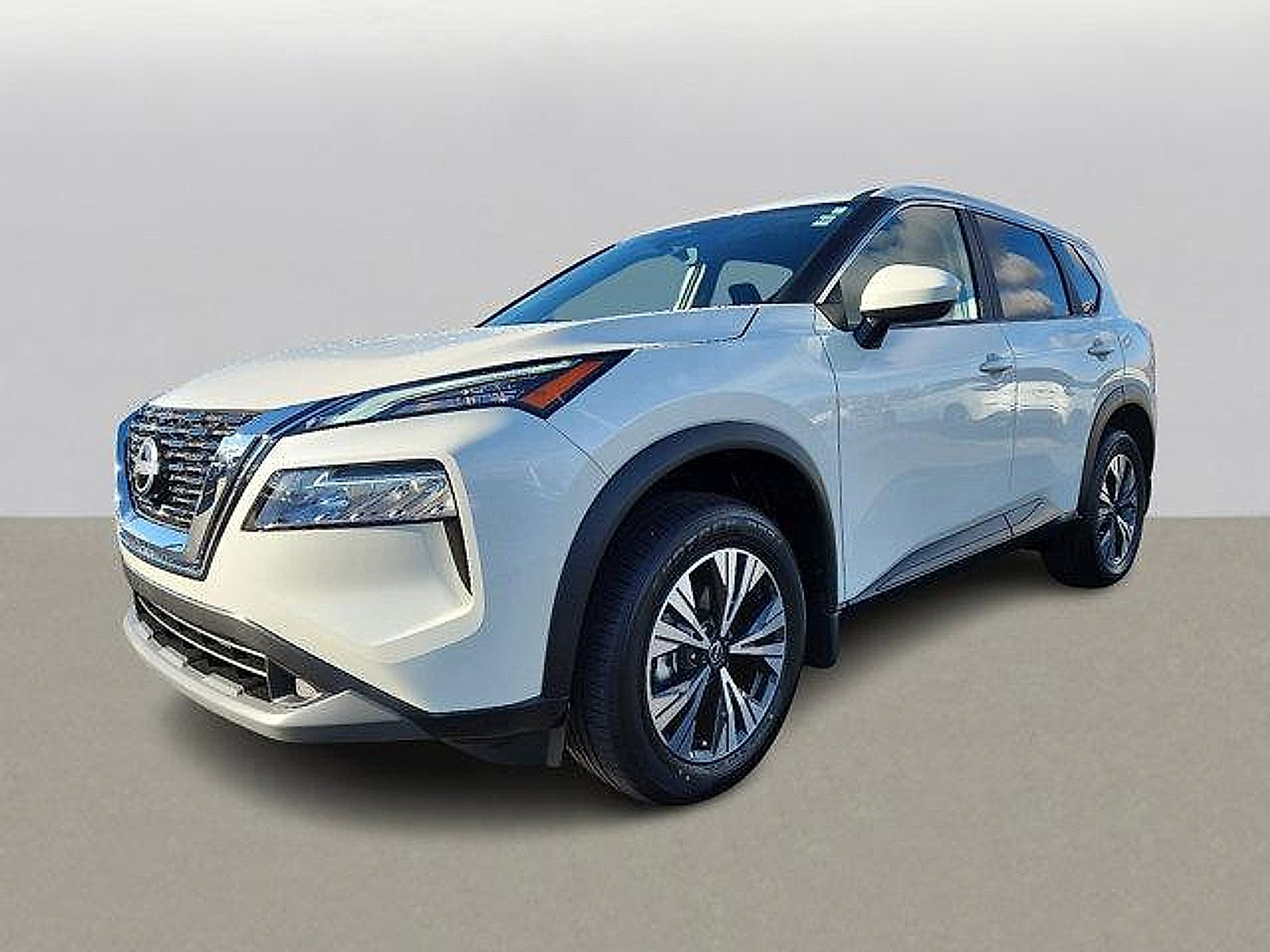 2023 Nissan Rogue SV photo 2