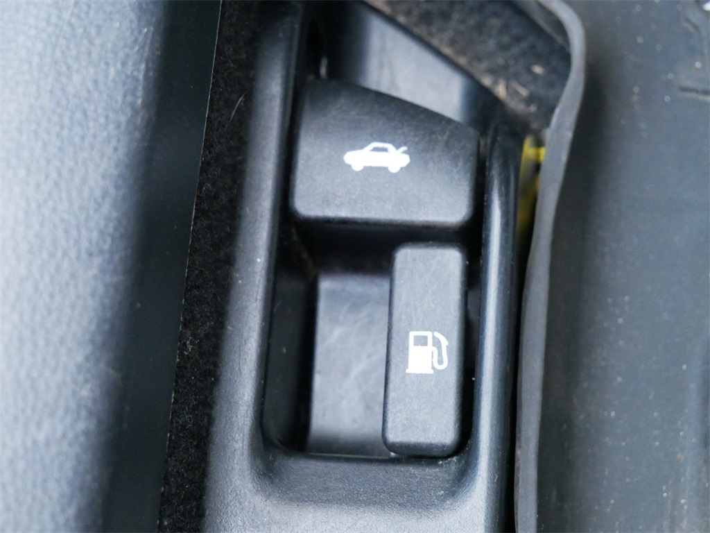 2024 Toyota Corolla LE photo 20