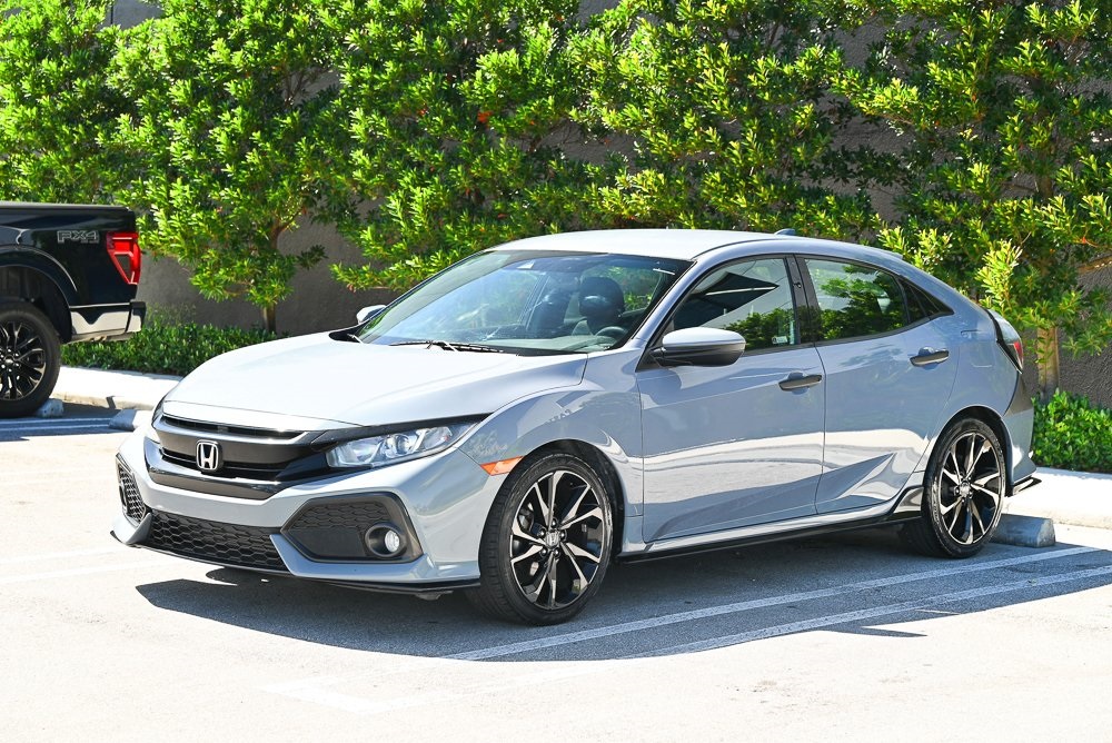 2019 Honda Civic Hatchback Sport's photo