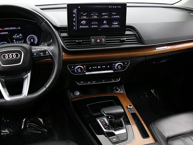 2021 Audi Q5 45 Premium Plus photo 15