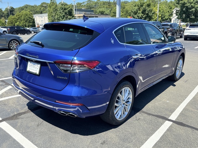 2022 Maserati Levante GT photo 7