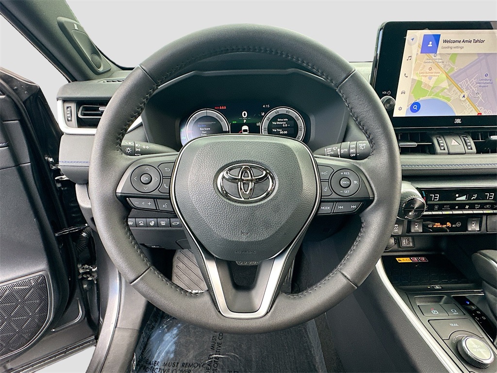 2025 Toyota RAV4 Hybrid XSE photo 7