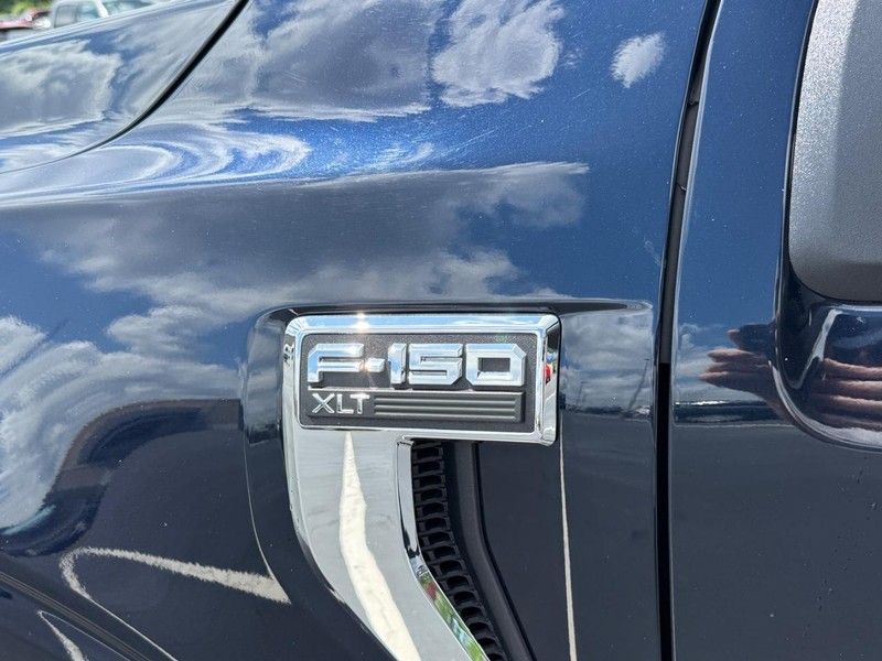 2022 Ford F-150 XLT photo 8
