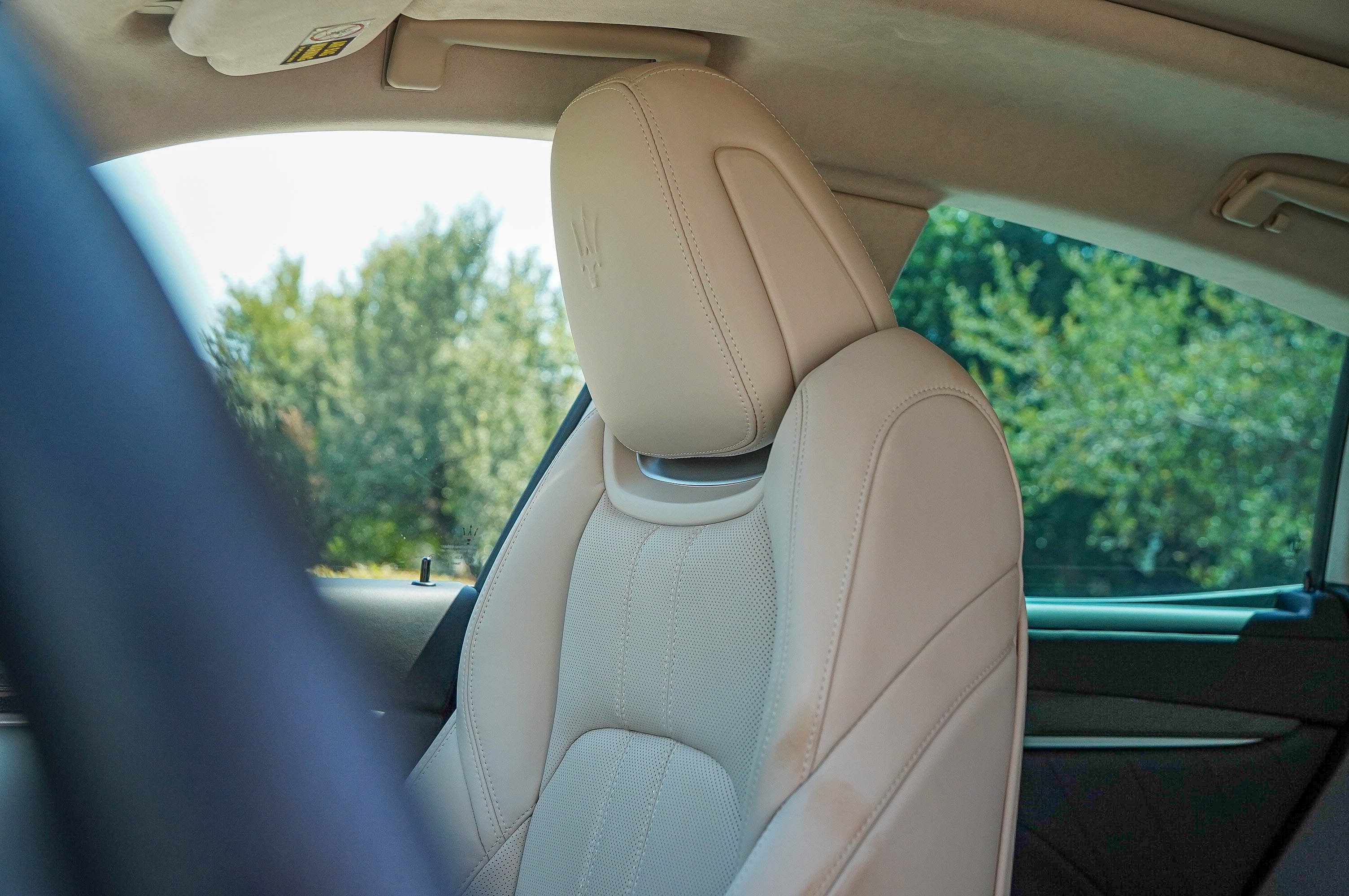 2022 Maserati Levante Modena photo 10